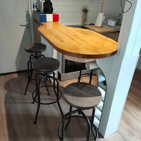 Le Quai Apartment